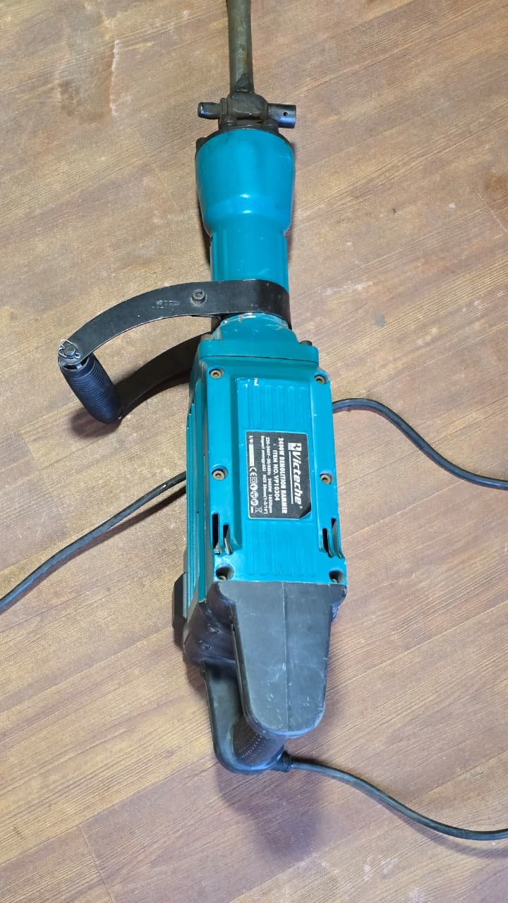 ROTOMARTILLO MARCA VICTECHE DE 2400W